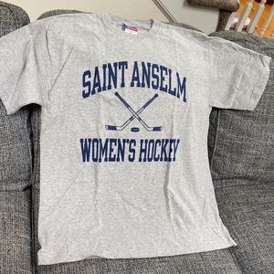 NWOT St. Anselm College Women’s Hockey T-Shirt, Size XL.